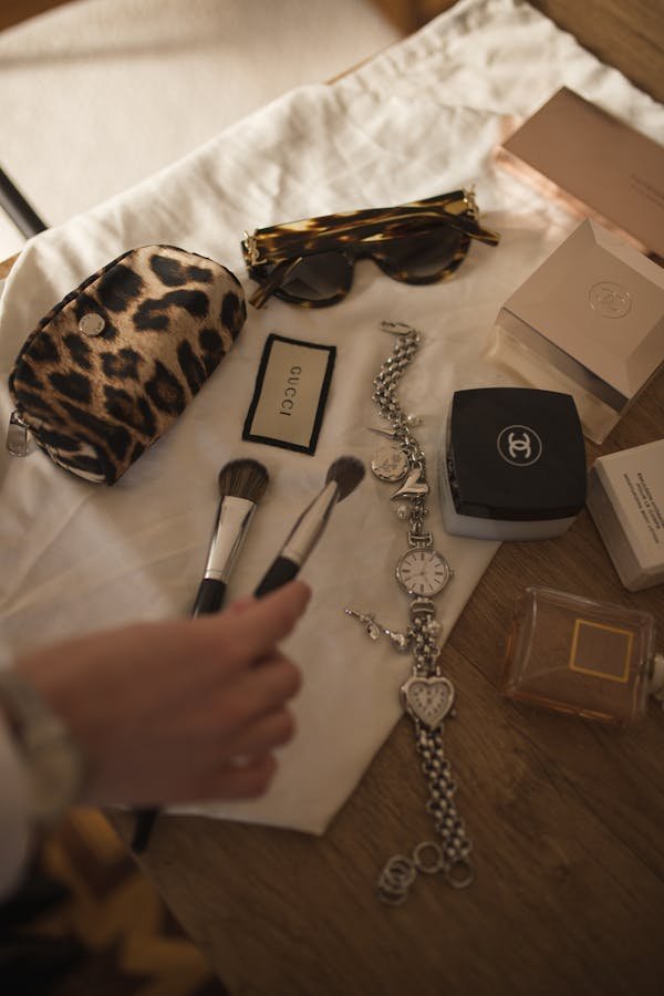 Les accessoires tendance : maîtriser l'élégance avec style