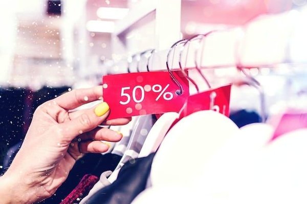 comment trouver des réductions exclusives lors d'un shopping en ligne